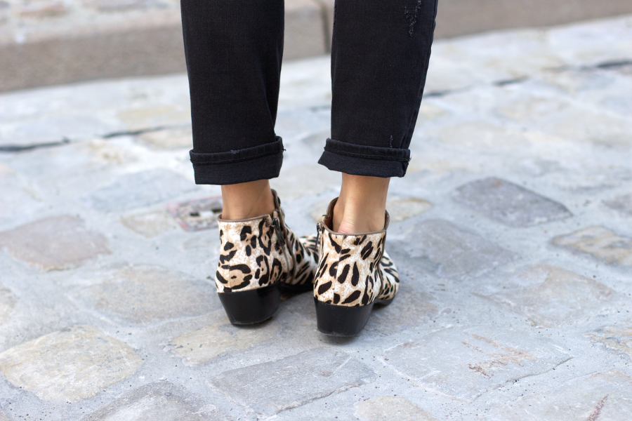 Black Outfit Leopard Petty Boots