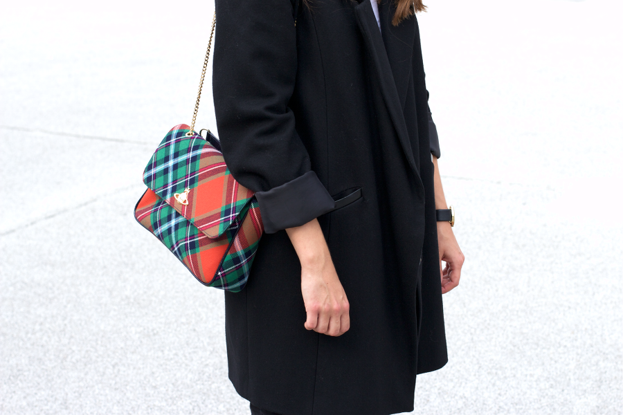 Black Outfit Vivienne Westwood Bag