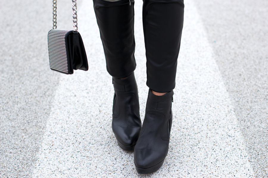 Black Outfit Acne Track Boots