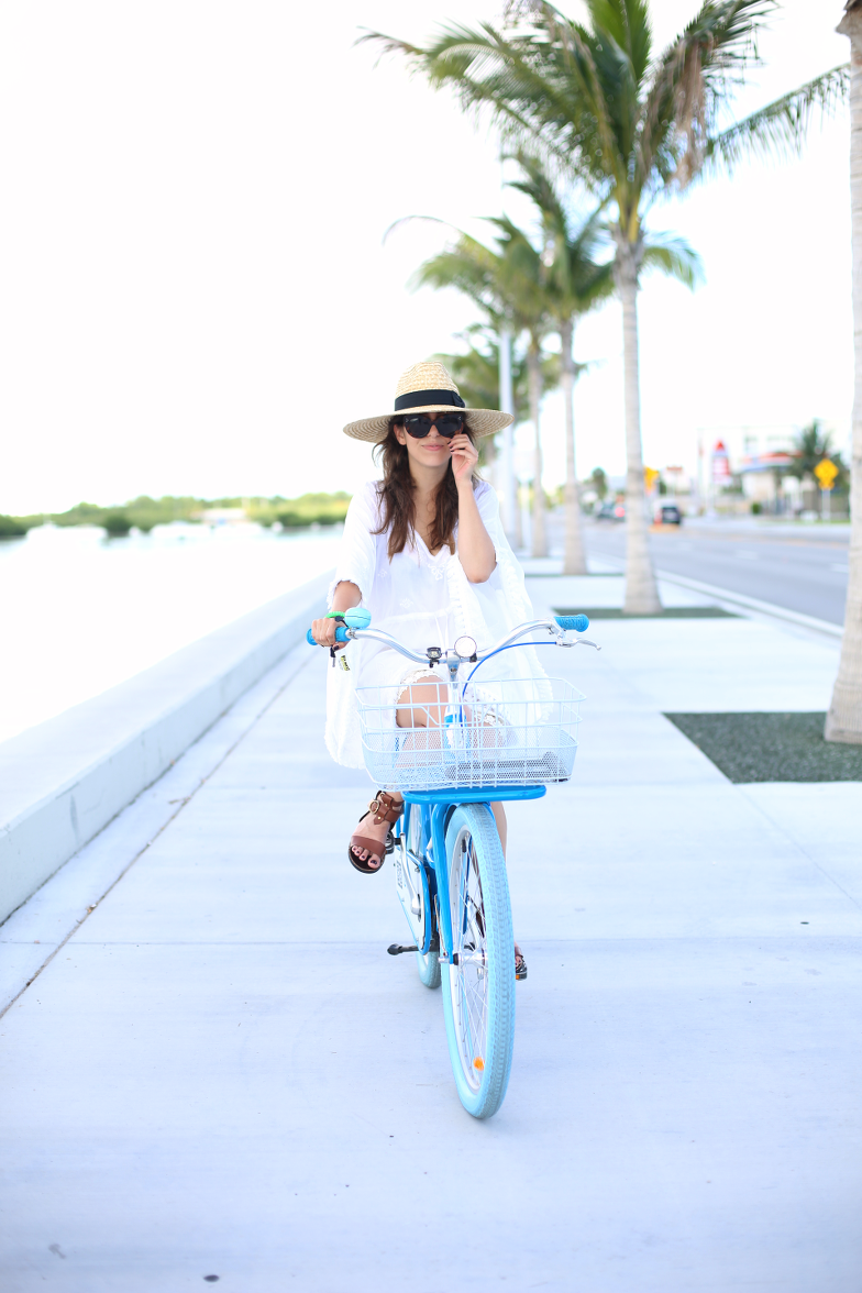 White Tunic Key West Outfit