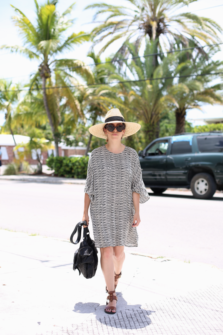 Key West Travel Guide Outfit