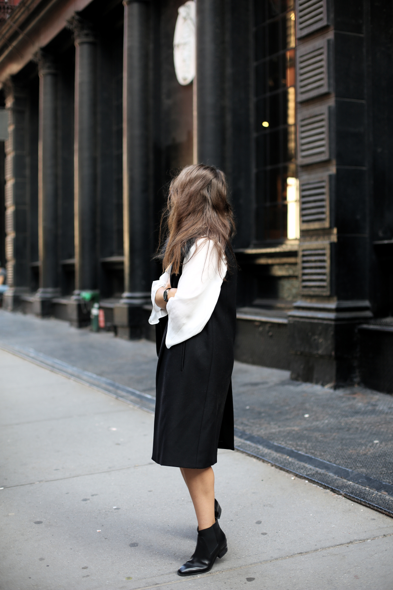 Black White New York Outfit Blog